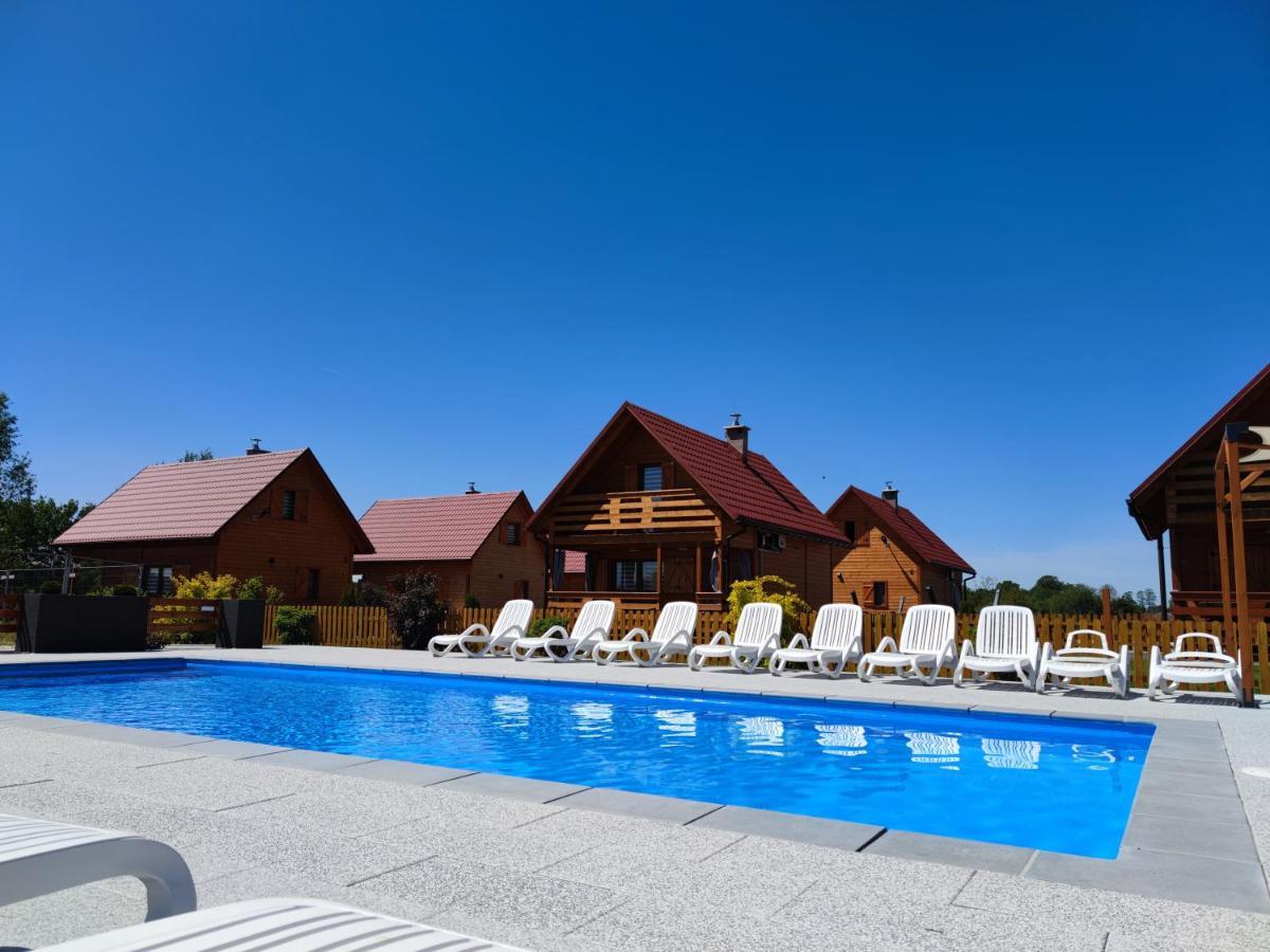 Miodowa Sadyba Domki Caloroczne Kluczbork Ligota Zamecka Exteriér fotografie