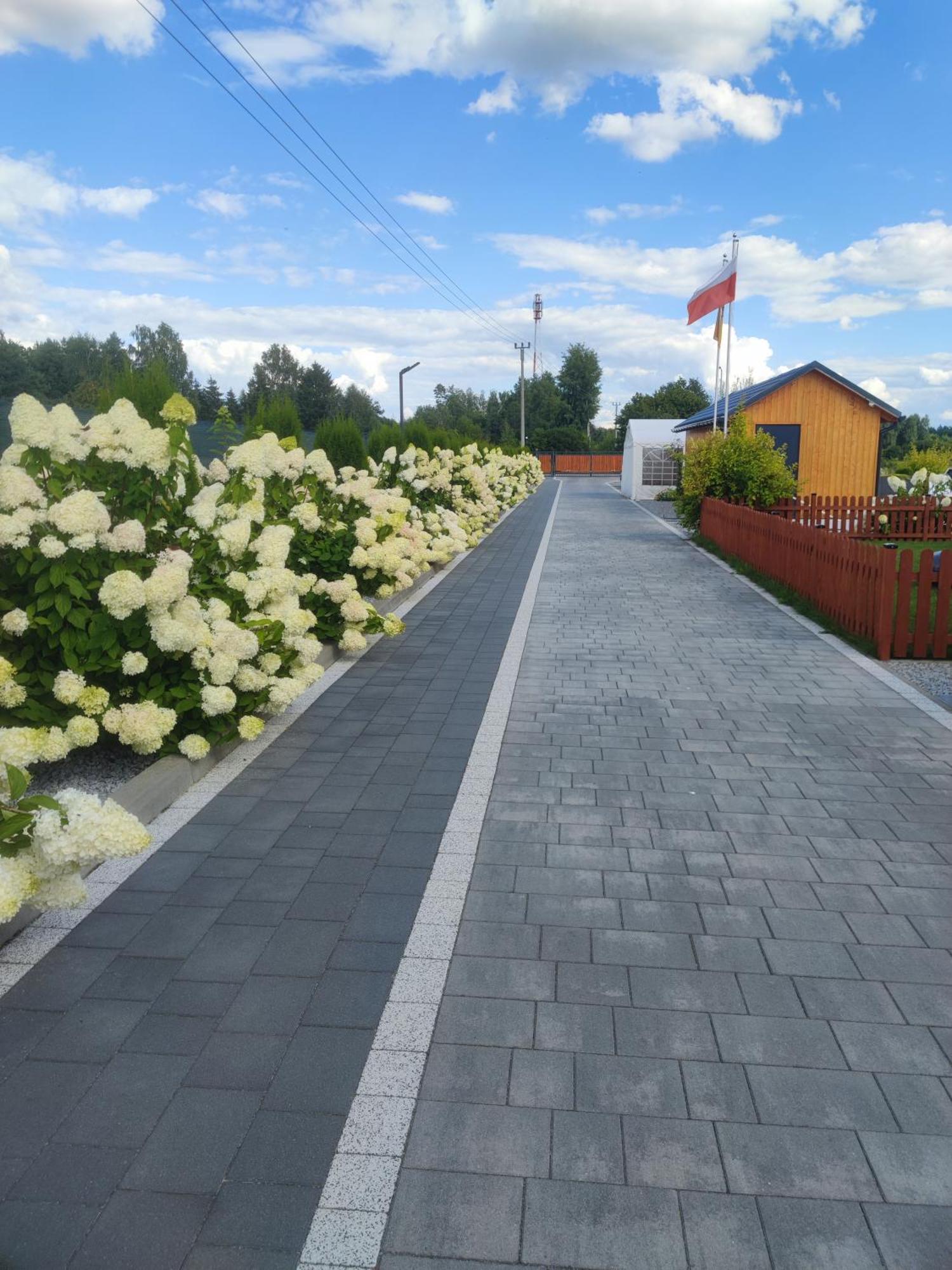 Miodowa Sadyba Domki Caloroczne Kluczbork Ligota Zamecka Exteriér fotografie