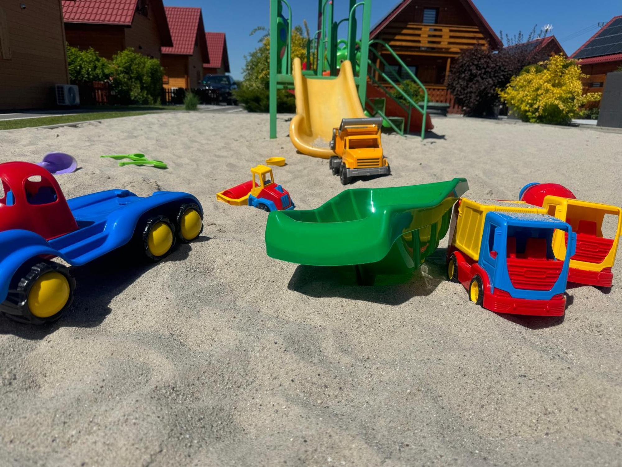 Miodowa Sadyba Domki Caloroczne Kluczbork Ligota Zamecka Exteriér fotografie